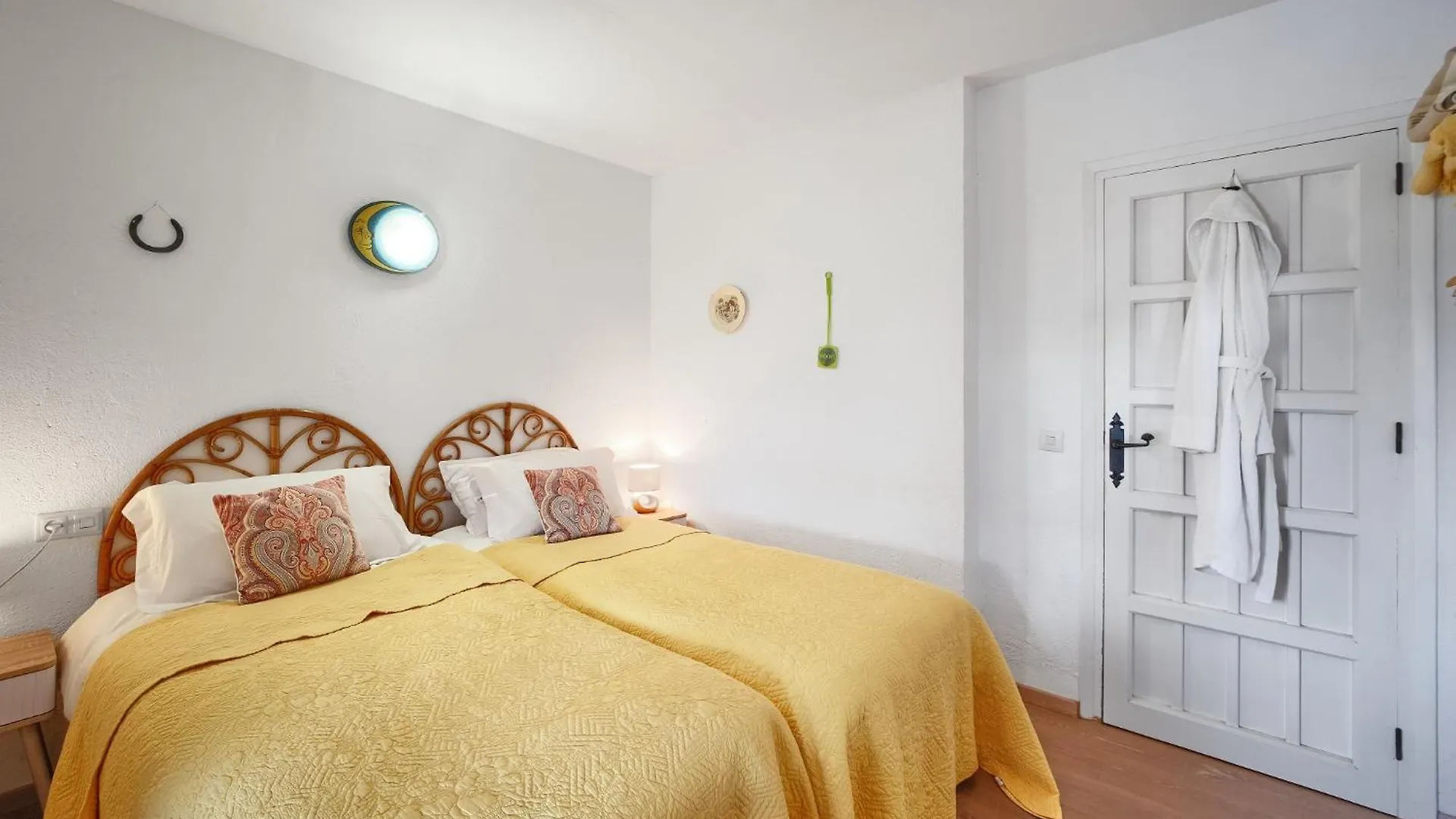 بيت للعطل فيلا Casa Helena Town House Mijas Golf Santa Fe de los Boliches إسبانيا